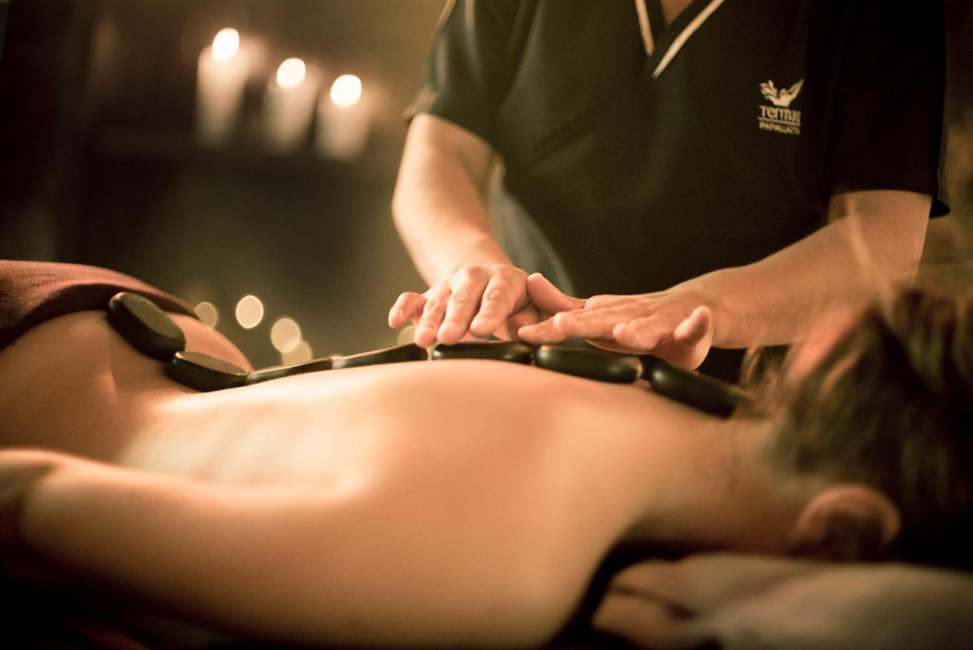 Termas De Папалакта Екстериор снимка Hot stone massage