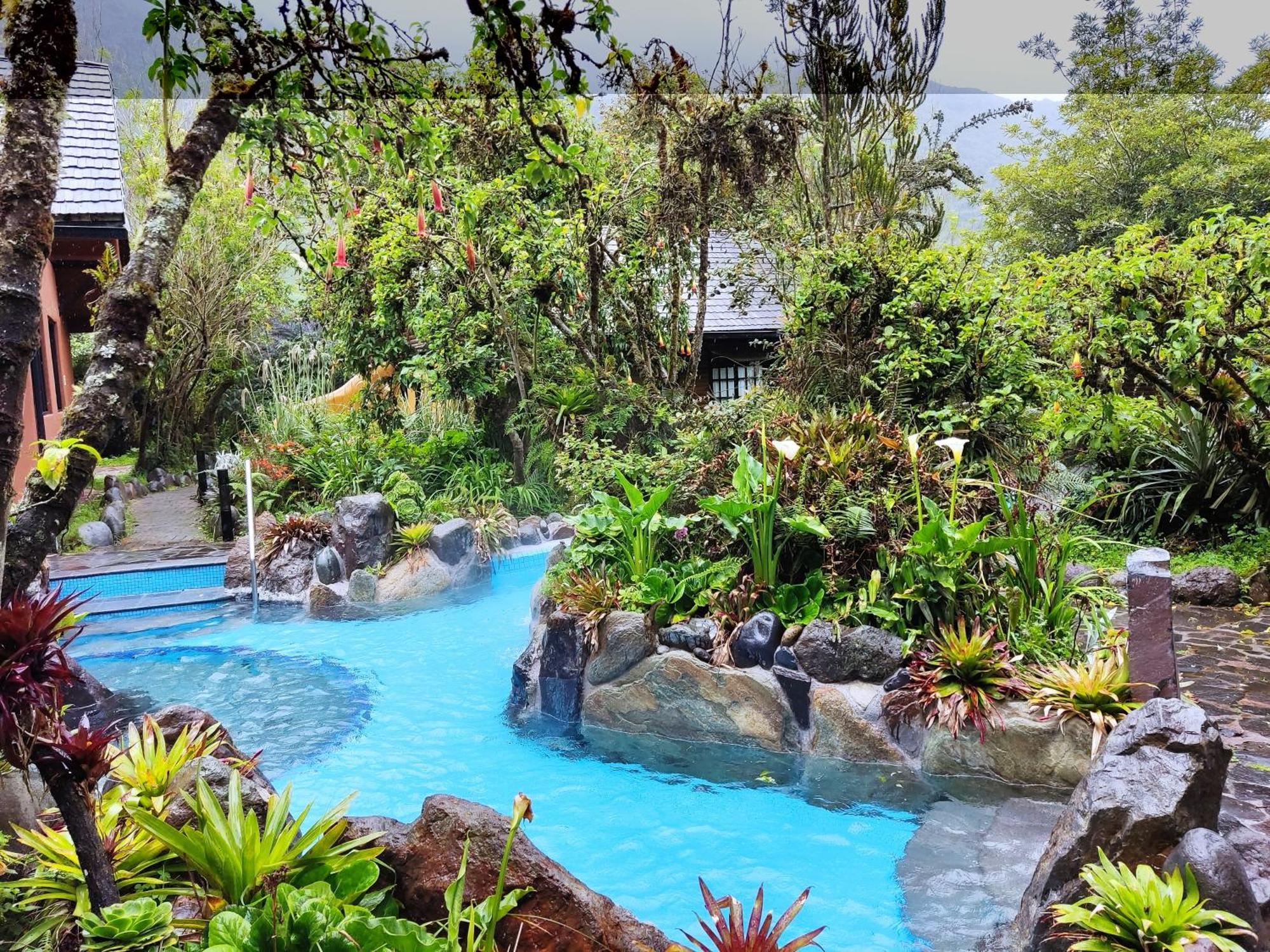 Termas De Папалакта Екстериор снимка Hot springs at the resort