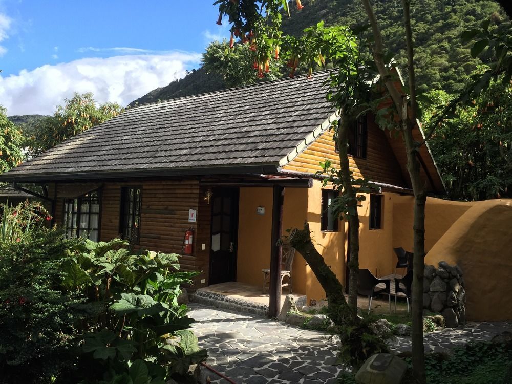Termas De Папалакта Екстериор снимка The house of the writer in the village of Viduše
